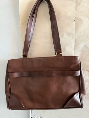 Classic Brown Leather Tote / office / Laptop Shoulder Bag